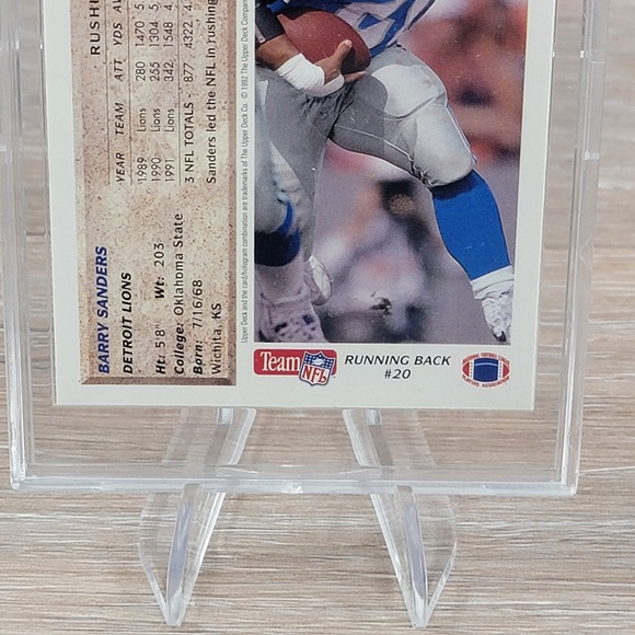 Barry Sanders Autographed 1992 Upper Deck NFL Football Card Detroit Lions RB - Picture 6 of 6